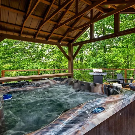 Three Firefly Mountain Suites Sleeps 18 Indoor Pool Game Room And Firepits